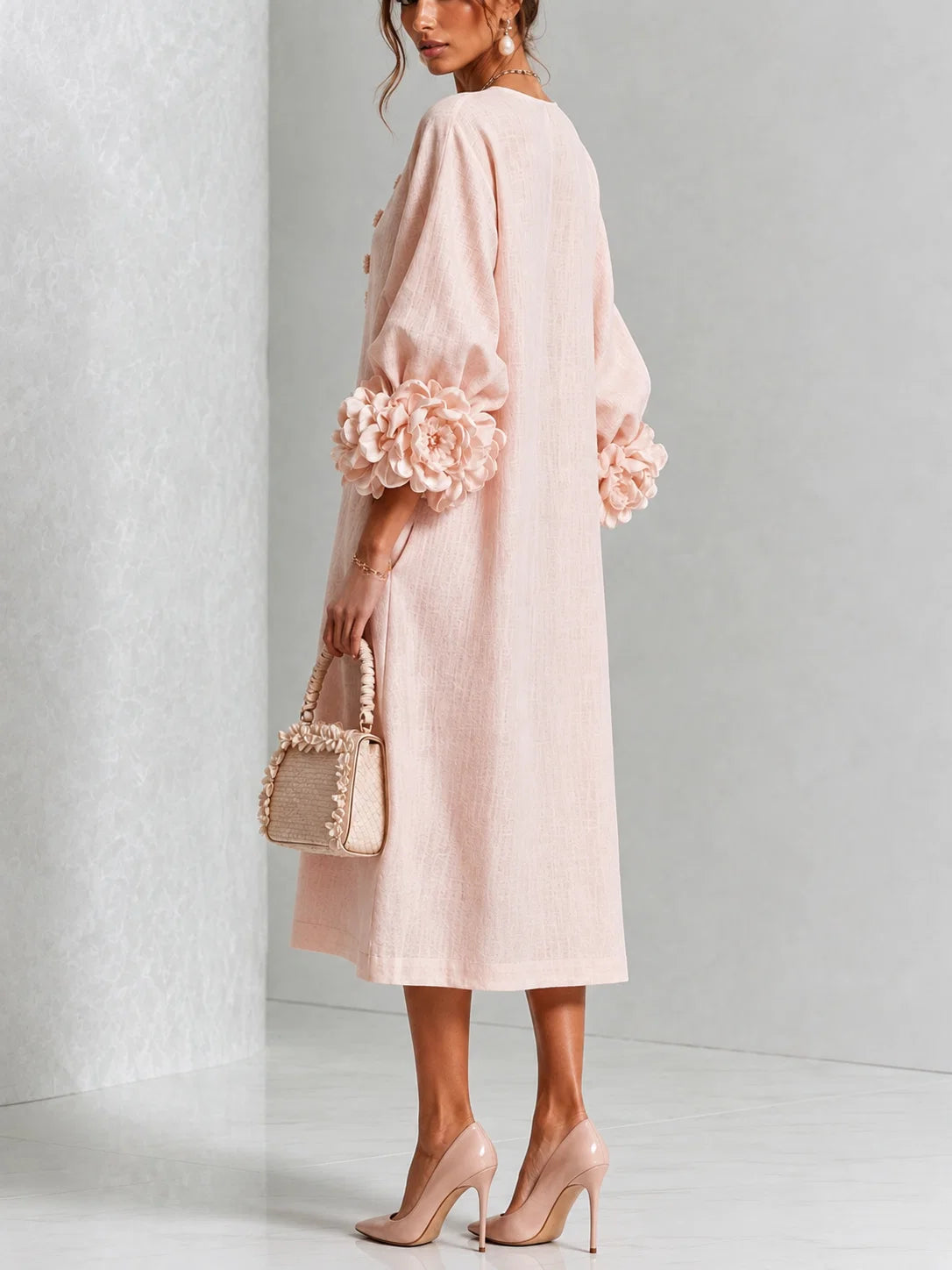 Elena Rossi - Abito Elegante in Rosa Cipria con Maniche a Fiori