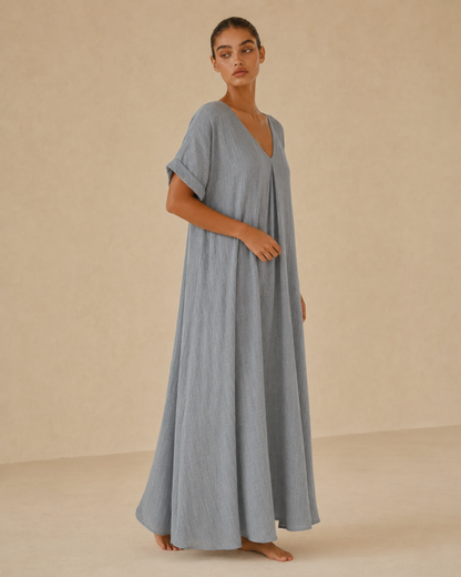 Amelia™ | Abito lungo fluido con scollo a V