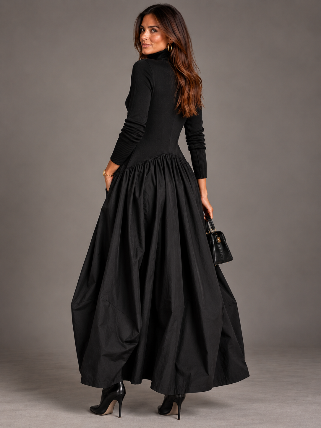 Cinzia - Vestito Lungo Nero Dolcevita con Gonna Drappeggiata